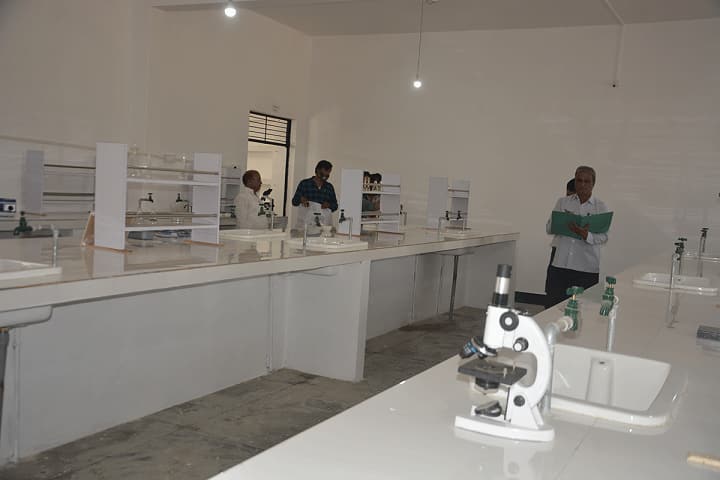 Ram Bachan Yadav Mahavidyalaya Pharmacy campus in Azamgarh, Uttar Pradesh, India — photo 6