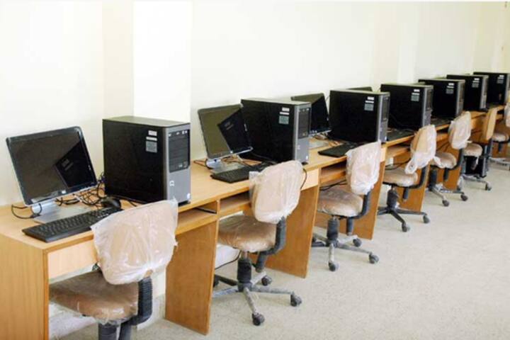 Smt Urmila Devi Institute of Nursing campus in Hoshiarpur, Punjab, India — photo 3