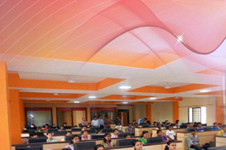 Shram Sadhana Bombay Trust's College of Engineering and Technology campus in Jalgaon, Maharashtra, India — photo 4
