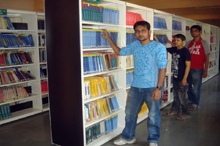 Shram Sadhana Bombay Trust's College of Engineering and Technology campus in Jalgaon, Maharashtra, India — photo 5