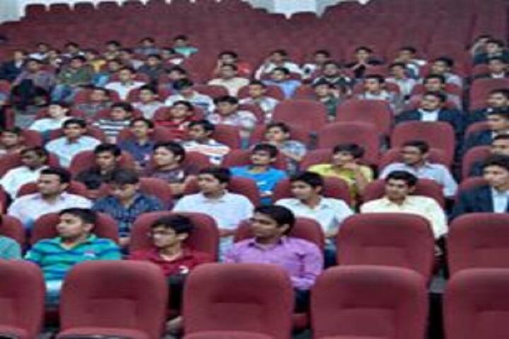 Shree Sahajanand Institute of Management campus in Bhavnagar, Gujarat, India — photo 6