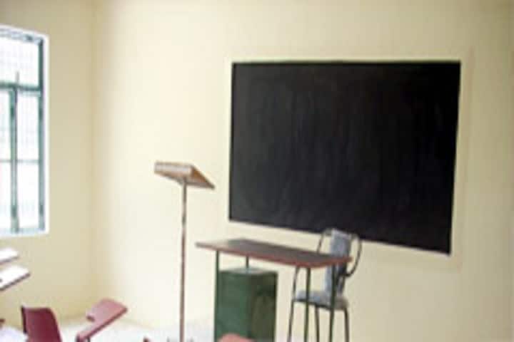 Jai Shiv Kanya Mahavidyalaya campus in Amroha, Uttar Pradesh, India — photo 5