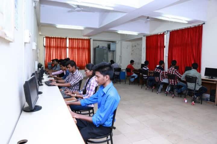 Saraswati College of Engineering campus in Navi Mumbai, Maharashtra, India — photo 4