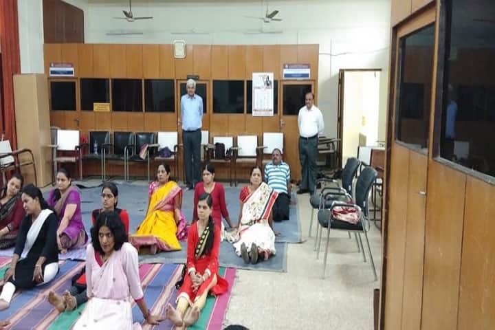 RNC Arts JDB Commerce and NSC Science College campus in Nashik, Maharashtra, India — photo 2