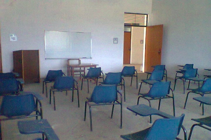Shree Vedram College of Higher Education campus in Moradabad, Uttar Pradesh, India — photo 2