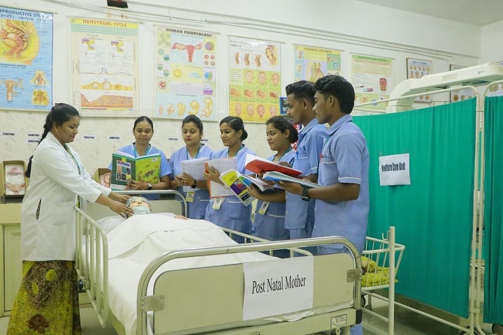 Apollo College of Nursing campus in Kolkata, West Bengal, India — photo 4