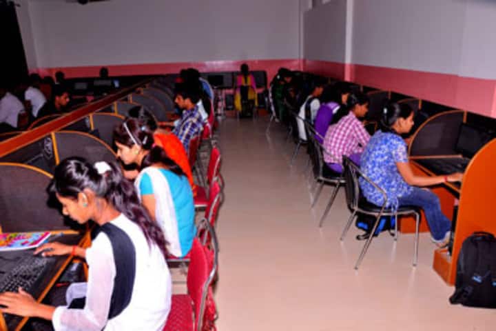 Suraj Degree College campus in Gurgaon, Haryana, India — photo 5