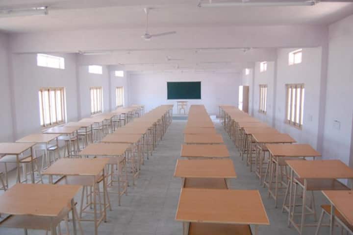 Gayathri Institute of Technology and Sciences campus in Mahabubnagar, Telangana, India — photo 2