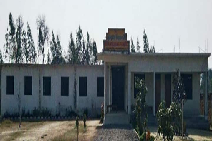 Surendra Singh Ghanshyam Singh Balika Mahavidyalaya campus in Faizabad, Uttar Pradesh, India — photo 1