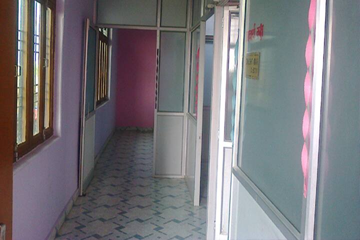 Sw Mewalal Smarak Mahavidyalaya campus in Ghatampur, Uttar Pradesh, India — photo 2