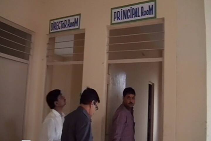 Sw Mewalal Smarak Mahavidyalaya campus in Ghatampur, Uttar Pradesh, India — photo 6