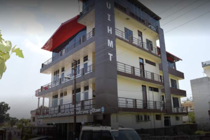UIHMT College of Biomedical Science and Technology campus in Dehradun, Uttarakhand, India — photo 1