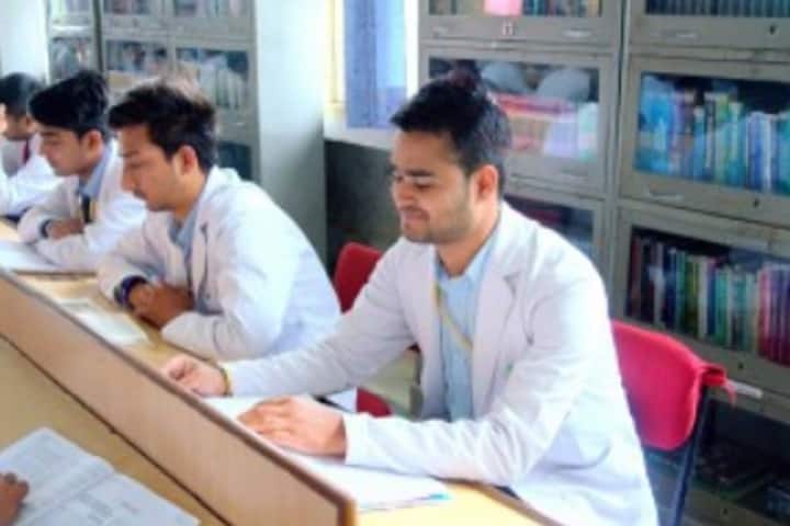 UIHMT College of Biomedical Science and Technology campus in Dehradun, Uttarakhand, India — photo 5