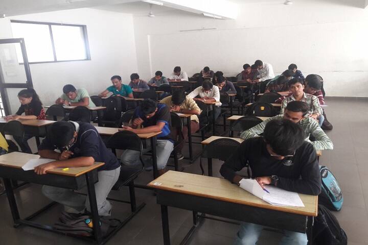Sanjaybhai Rajguru College of Diploma Engineering campus in Rajkot, Gujarat, India — photo 6