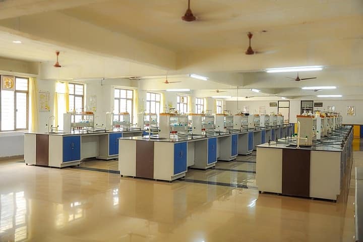 Viswabharathi Medical College and General Hospital campus in Kurnool, Andhra Pradesh, India — photo 2