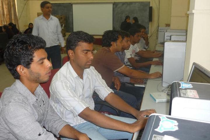 Lal Bahadur Shastri Government First Grade College campus in Bangalore, Karnataka, India — photo 3