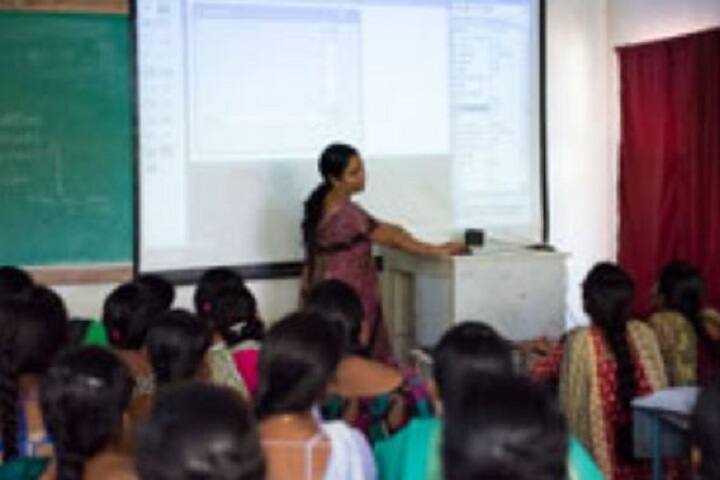 Kakatiya Mahila PG College campus in Hanamkonda, Telangana, India — photo 3