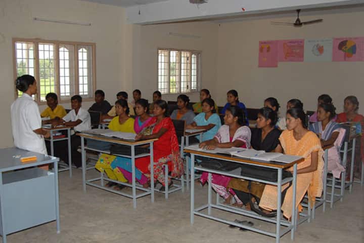 Sri Vijay Vidyalaya College of Nursing campus in Virupakshipuram, Tamil Nadu, India — photo 2