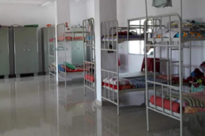 Maharani's Science College for Women campus in Bangalore, Karnataka, India — photo 6