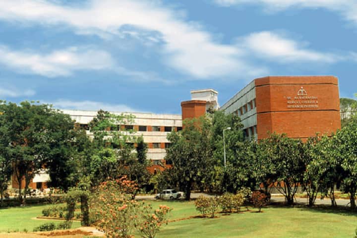 Sri Ramachandra College of Management campus in Thiruvallur, Tamil Nadu, India — photo 1