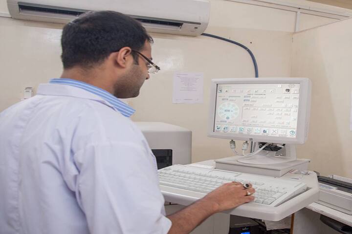 Charnock School of Nursing campus in Kolkata, West Bengal, India — photo 2