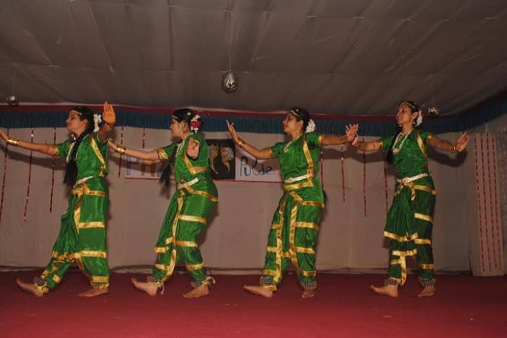 KM Patel Institute of Physiotherapy campus in Jol, Gujarat, India — photo 3
