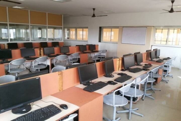 CU Shah Technical Institute of Diploma Studies campus in Wadhwan, Gujarat, India — photo 6