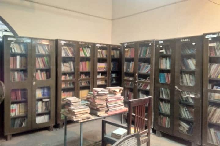Smt Bhagwati Devi Jain Girls PG College campus in Agra, Uttar Pradesh, India — photo 3