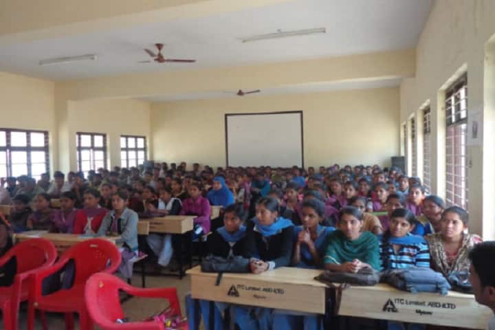 Government First Grade College campus in Mysore, Karnataka, India — photo 3
