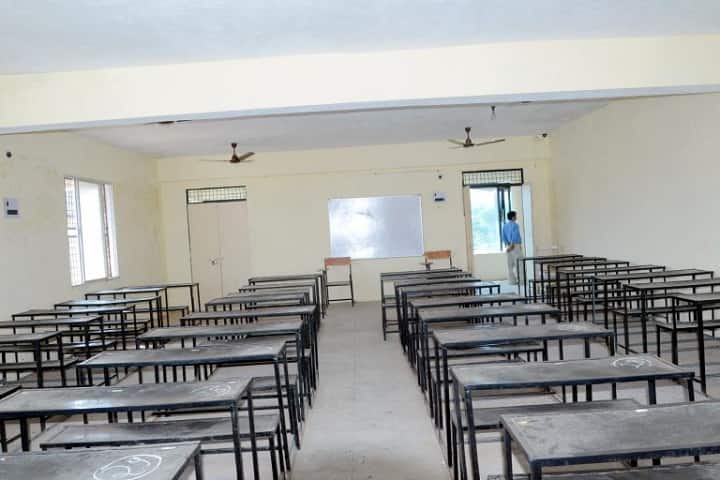 Veerangna Awanti Bai College campus in Chhatarpur, Madhya Pradesh, India — photo 2