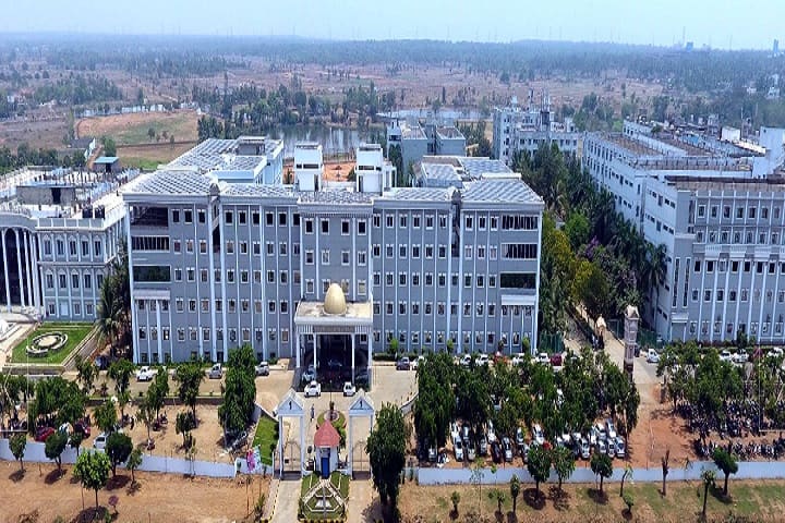 GSL Medical College and General Hospital campus in Rajahmundry, Andhra Pradesh, India — photo 2