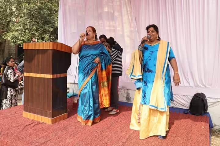 Makhanlal Chaturvedi Government Girls PG College campus in Khandwa, Madhya Pradesh, India — photo 3
