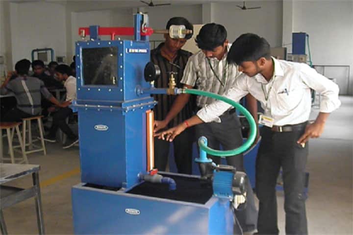 Ambal Professional Group of Institutions campus in Tiruppur, Tamil Nadu, India — photo 4