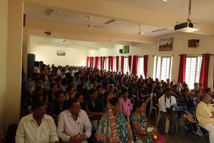 Rudragouda Patil Government First Grade College campus in Bagalkote, Karnataka, India — photo 4