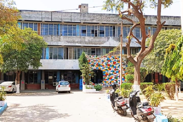 Punjab Institute of Textile Technology campus in Amritsar, Punjab, India — photo 1