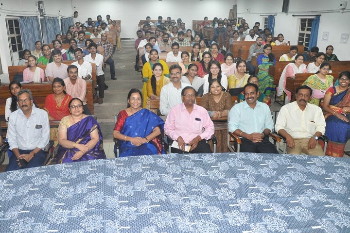 Government Siddhartha Medical College campus in Vijayawada, Andhra Pradesh, India — photo 2