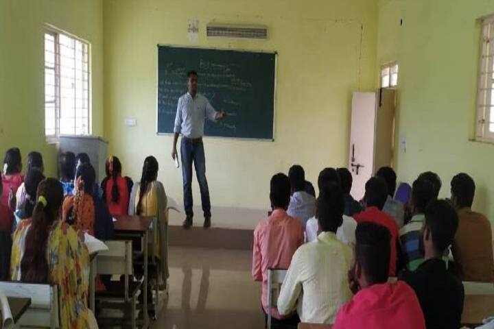 Government First Grade College campus in Tumkur, Karnataka, India — photo 2