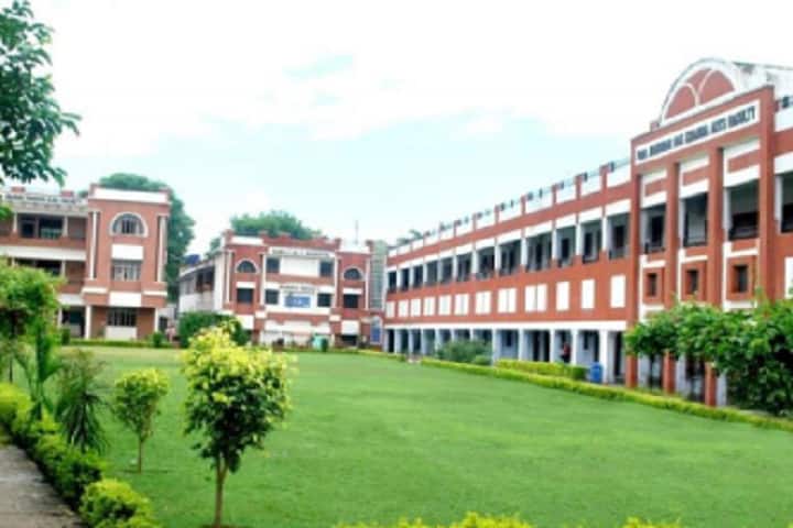 Sadanlal Sanwaldas Khanna Girls Degree College, Prayagraj campus in Allahabad, Uttar Pradesh, India