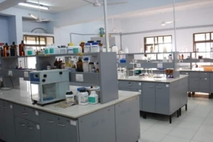 Nivedita Singh Girls Degree College campus in Fatehpur, Uttar Pradesh, India — photo 3