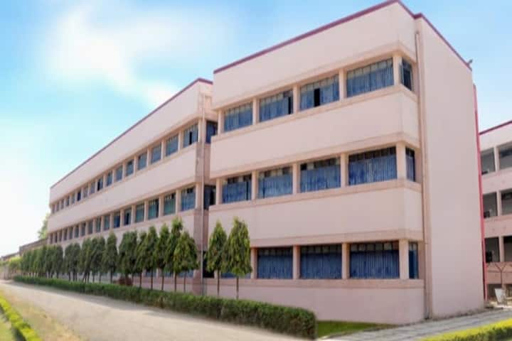 Poojya Sane Guruji Vidya Prasarak Mandal's DN Patel College of Engineering campus in Nandurbar, Maharashtra, India — photo 2