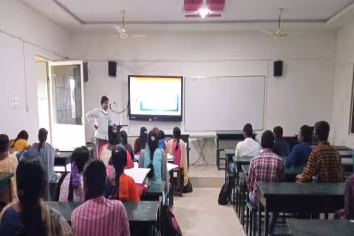 PVKN Government College campus in Chittoor, Andhra Pradesh, India — photo 5