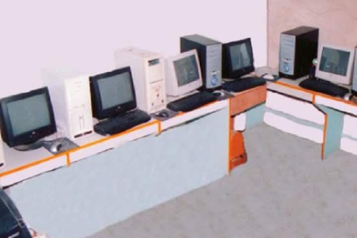 Ramkrishna Paramhans Mahavidyalaya campus in Unnao, Uttar Pradesh, India — photo 3