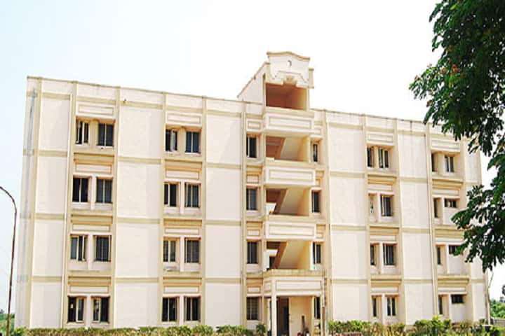 Madha College of Physiotherapy campus in Chennai, Tamil Nadu, India — photo 1