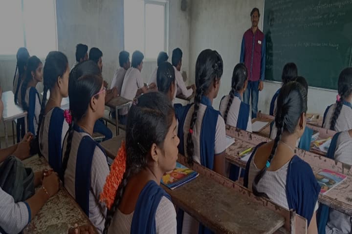 Smt Barla Subbalakshmi Degree College campus in Rajanagaram, Andhra Pradesh, India — photo 2
