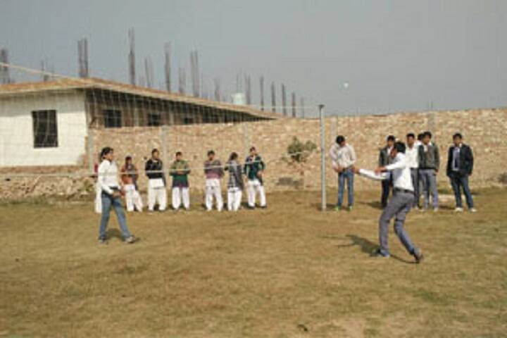 Pt Chandra Prakash Sharma Mahavidyalaya campus in Mathura, Uttar Pradesh, India — photo 4