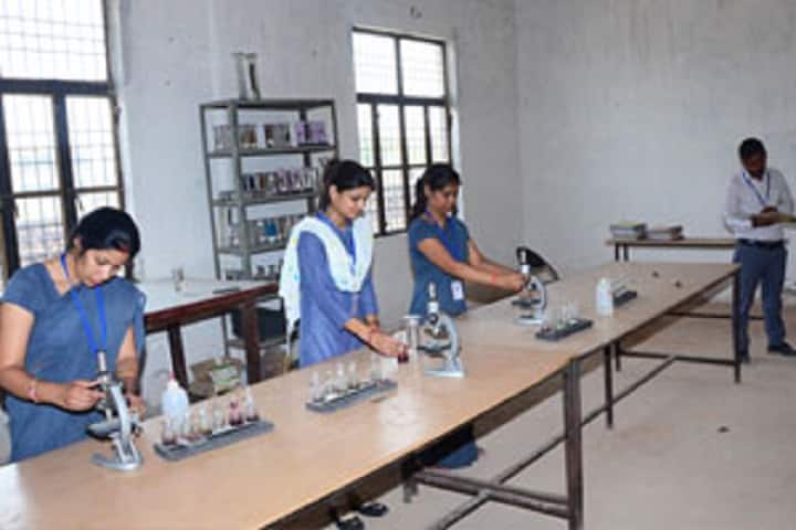 Pt Chandra Prakash Sharma Mahavidyalaya campus in Mathura, Uttar Pradesh, India — photo 6