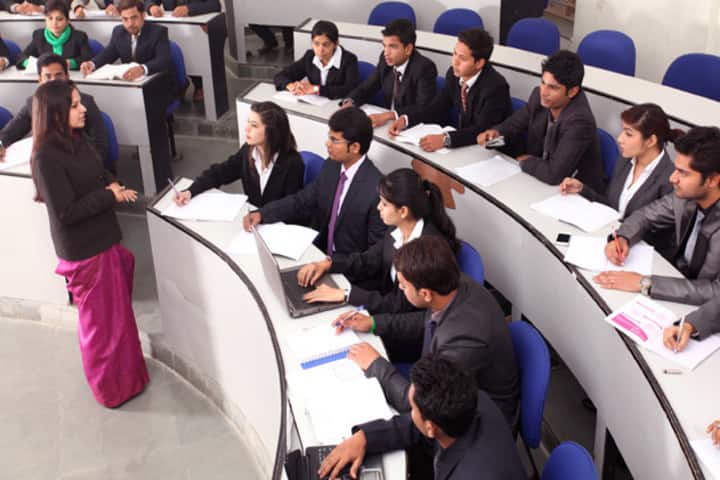 Amity Law School campus in Lucknow, Uttar Pradesh, India — photo 4