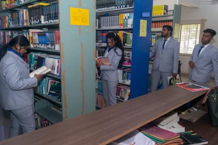 Imperial School of Banking and Management Studies campus in Pune, Maharashtra, India — photo 2