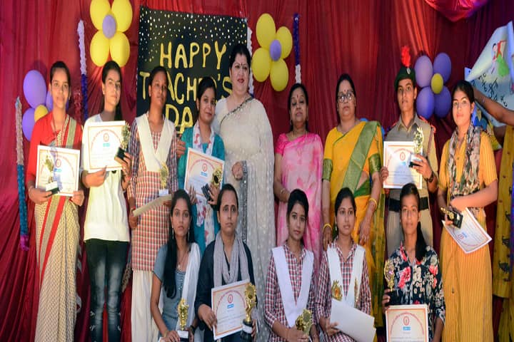 Gangotri Devi Mahila Mahavidyalay campus in Gorakhpur, Uttar Pradesh, India — photo 3