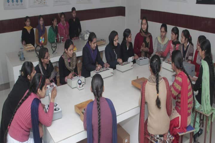 Vidya Sagar College for Girls campus in Malerkotla, Punjab, India — photo 6